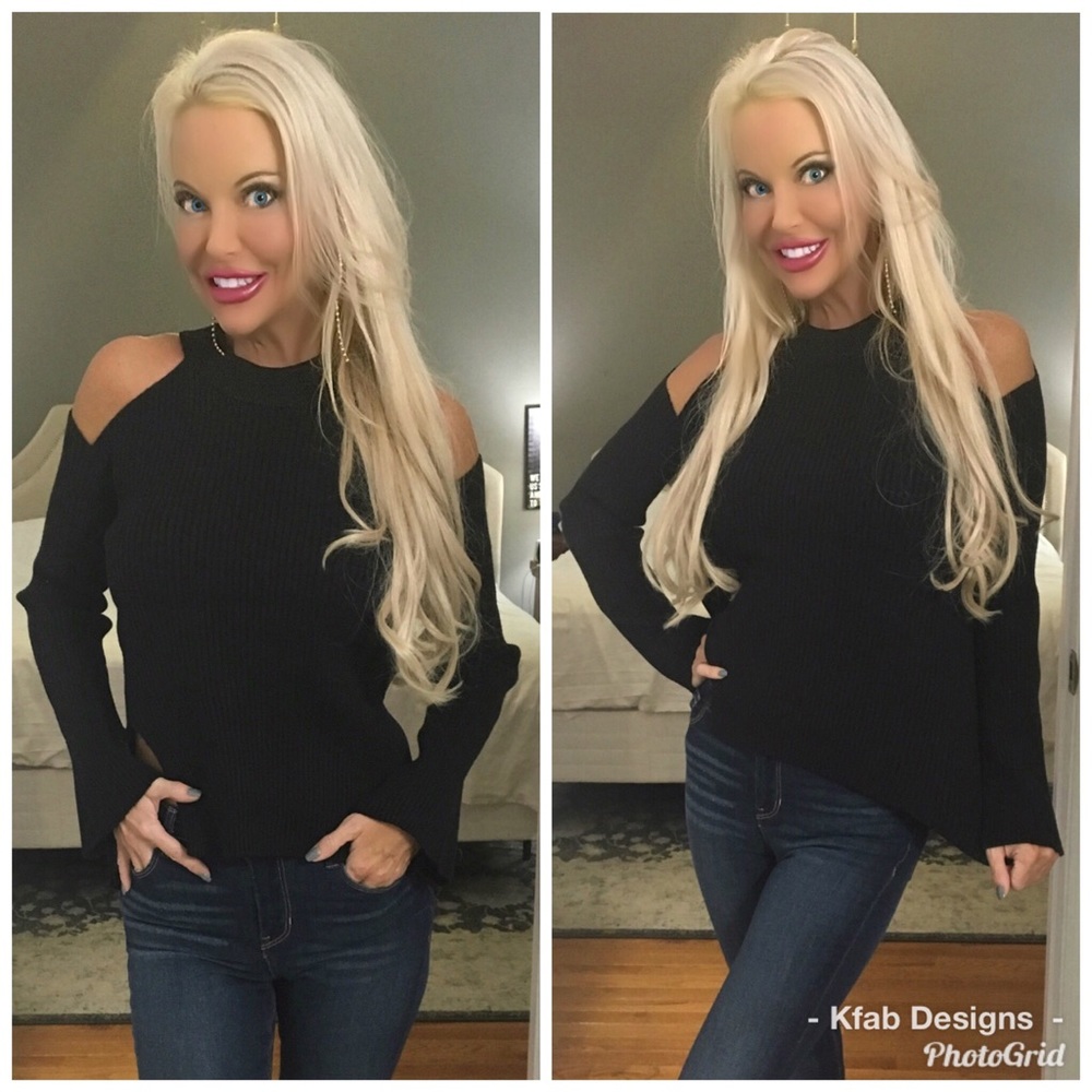 🛍LAST 1! Cold Shoulder Back Detail Sweater! - Picture 2 of 3